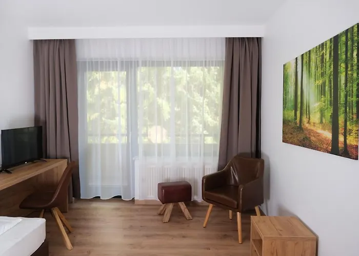 Forest Хостел Бад-Бевензен