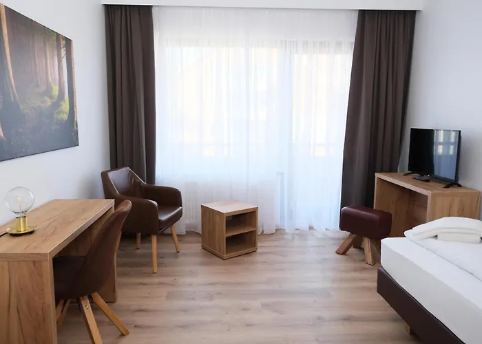 Хостел Forest *